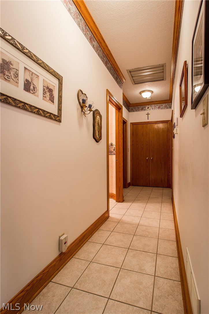 347 Oneida Avenue Northwest Canton, OH 44708 - Photo 13 of 21 Hall leading to the bedrooms