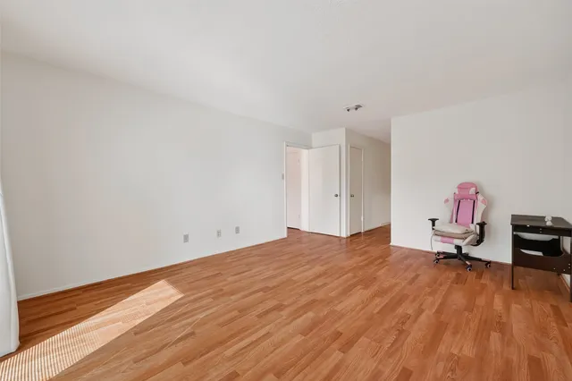 $145,000 | 10555 Turtlewood Court, Unit 511, Houston, TX 77072