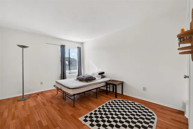 $145,000 | 10555 Turtlewood Court, Unit 511, Houston, TX 77072