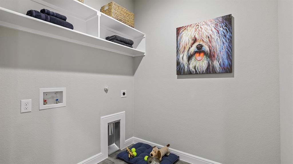 15540 Balham Path Fort Worth, TX 76247 - Photo 25 of 40 a view of a hallway with workspace