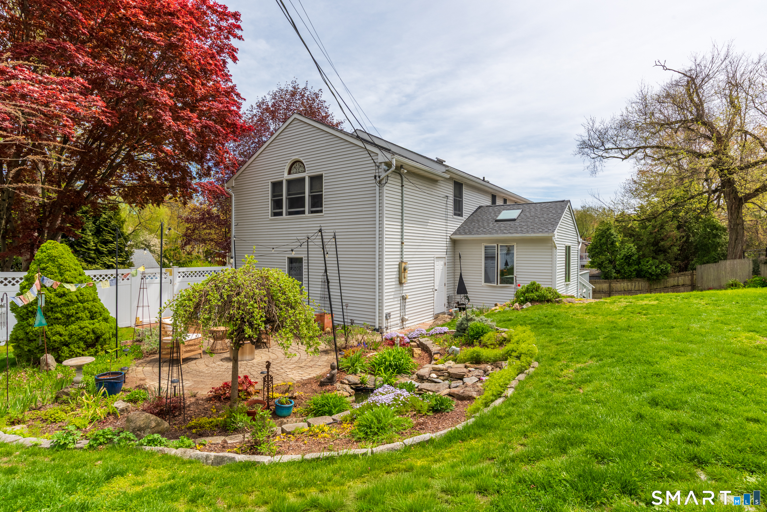 105 Meadow Wood Road Stratford, CT 06614 - Photo 32 of 37