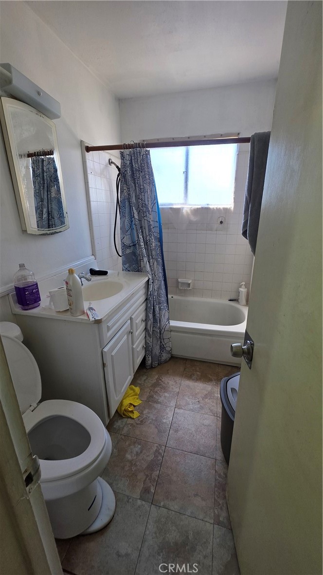 9209 Harness Street Spring Valley, CA 91977 - Photo 6 of 7