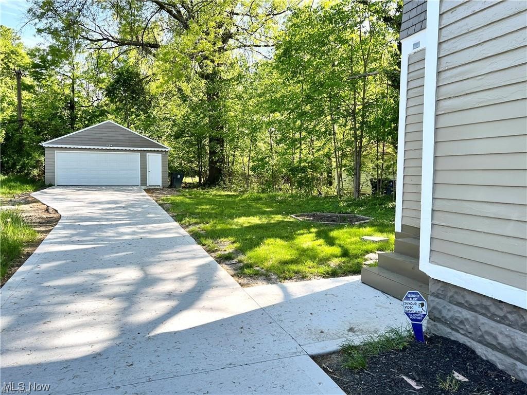 2402 Noble Road Cleveland, OH 44121 - Photo 29 of 29