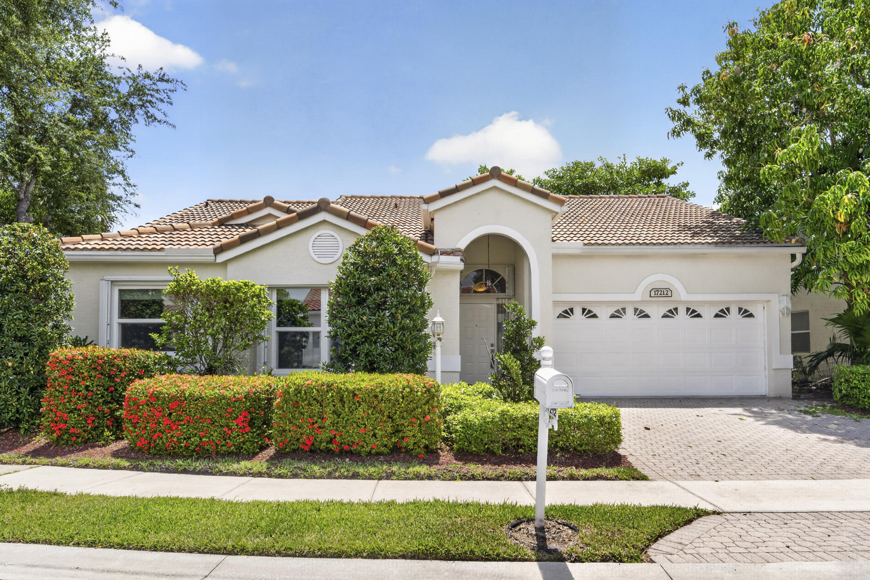 17212 Balboa Point Way Boca Raton, FL 33487 - Photo 1 of 39 _DSC5516