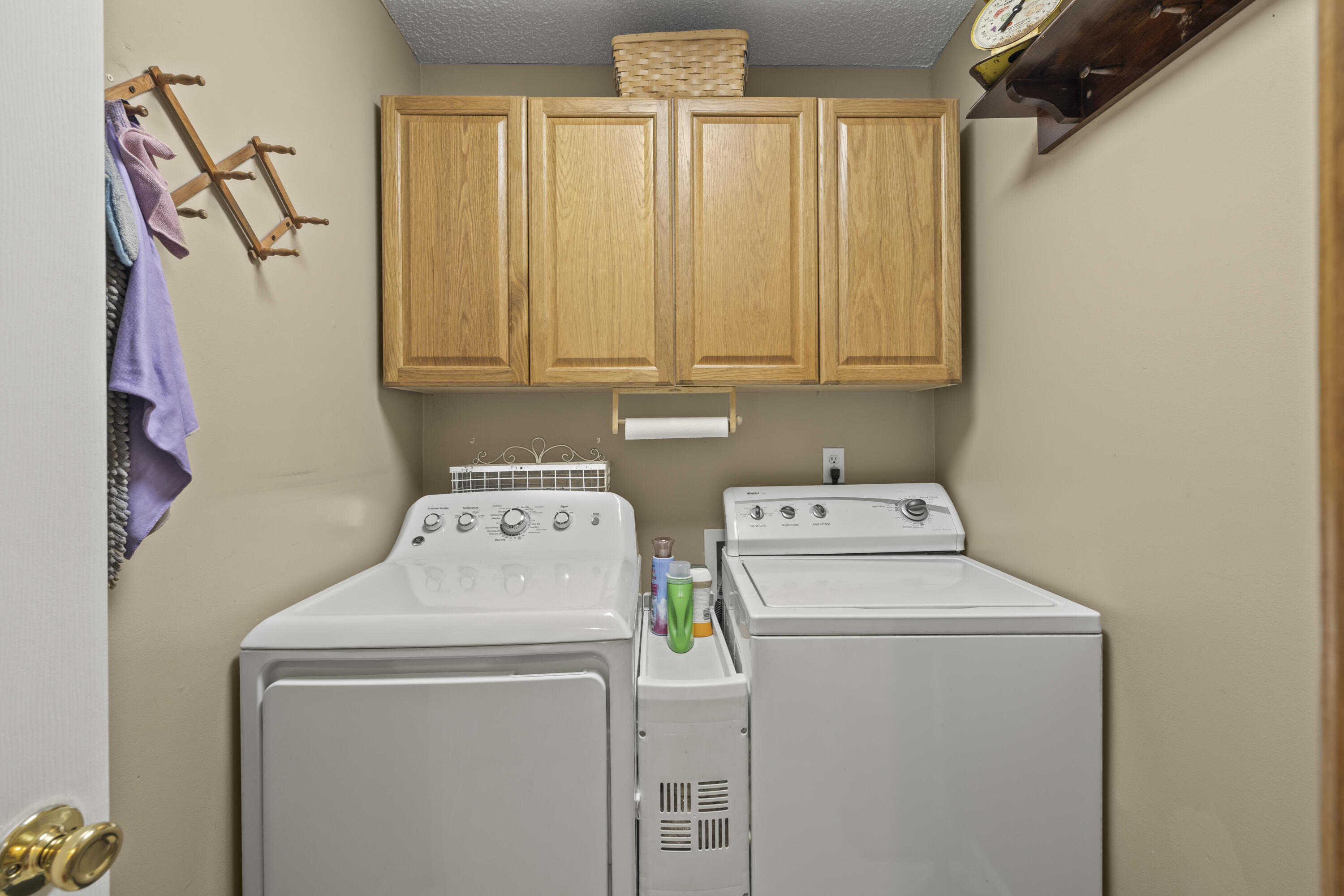 477 Middle View Drive Ringgold, GA 30736 - Photo 27 of 33 Laundry