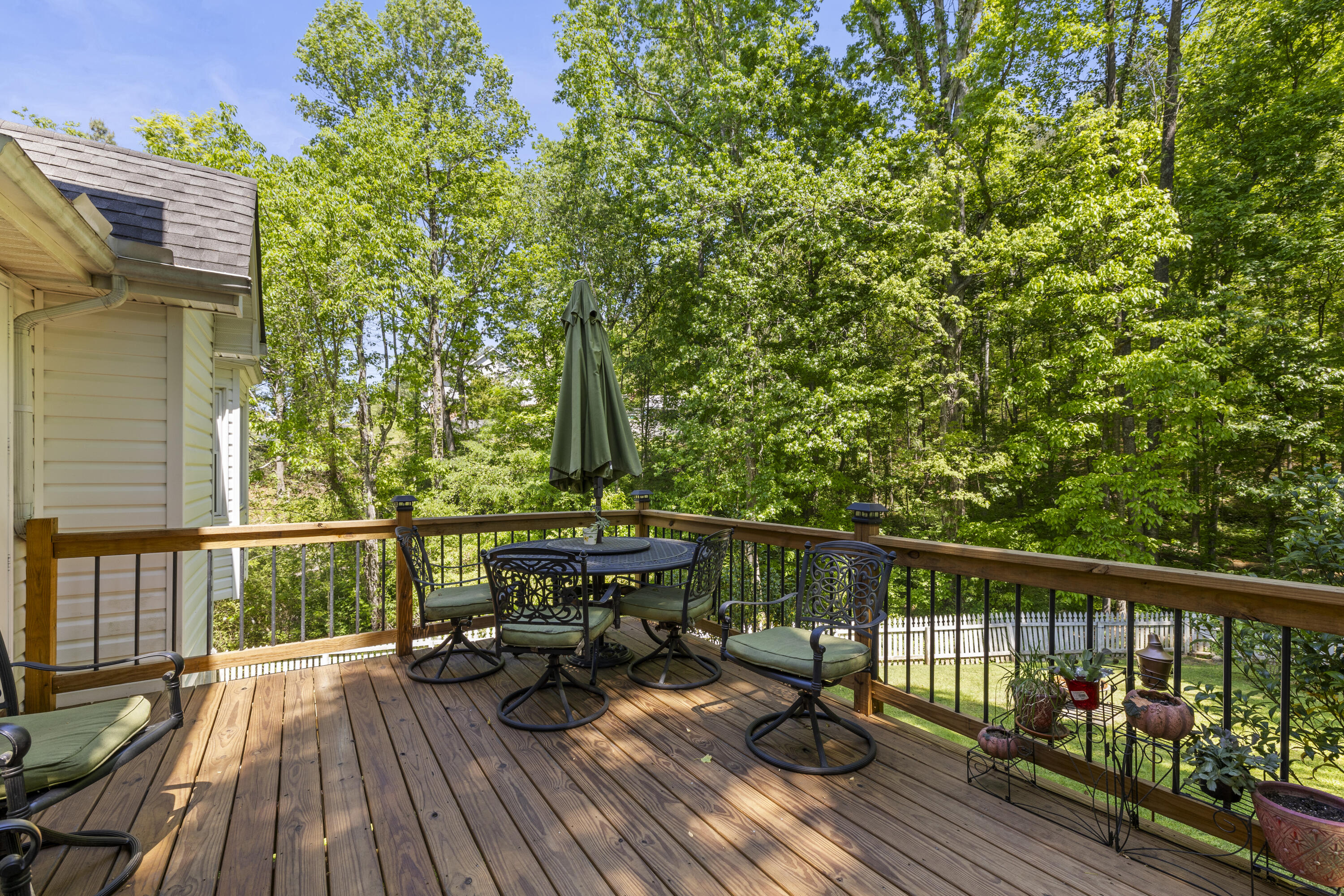 477 Middle View Drive Ringgold, GA 30736 - Photo 29 of 33 Deck