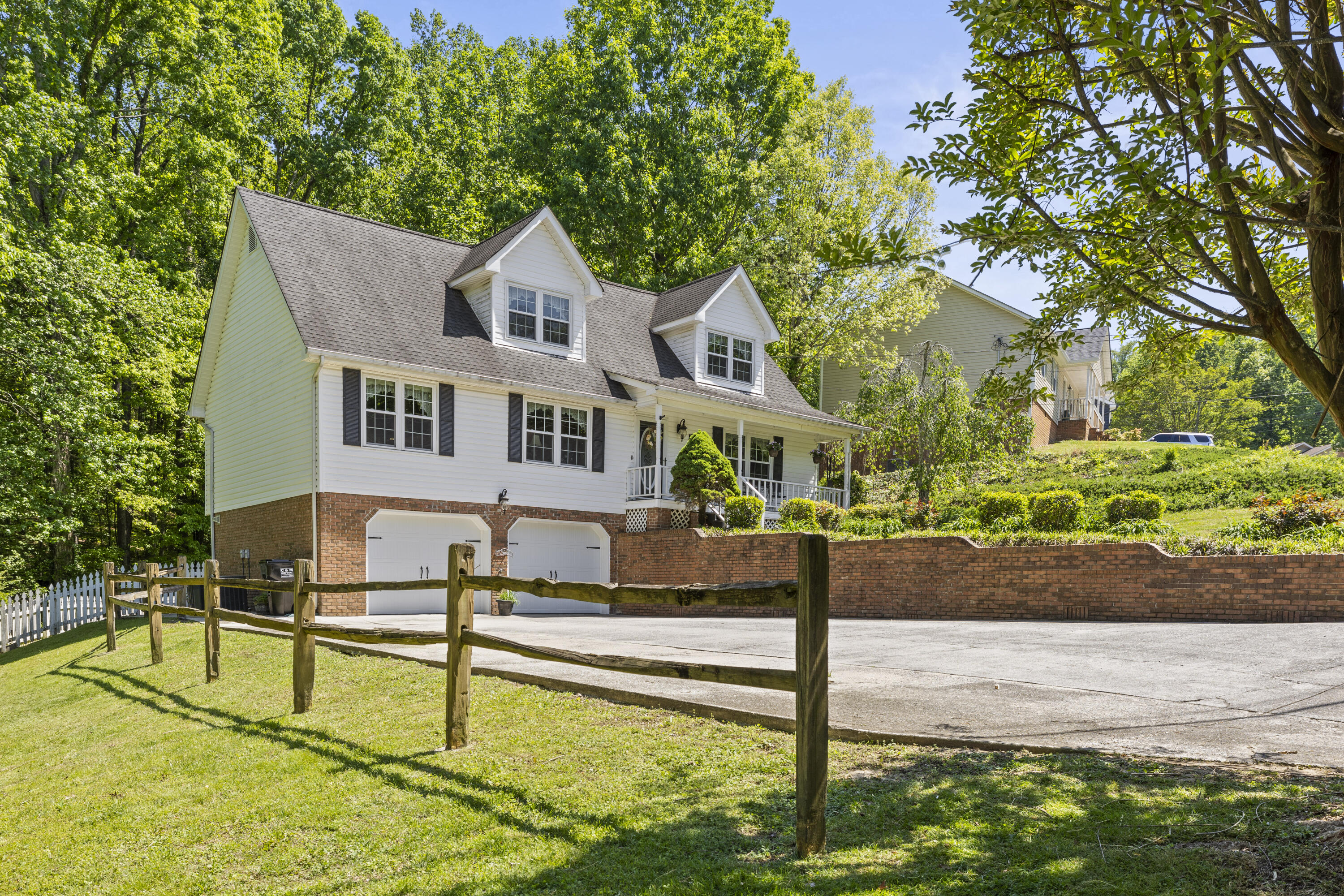 477 Middle View Drive Ringgold, GA 30736 - Photo 3 of 33 Front View