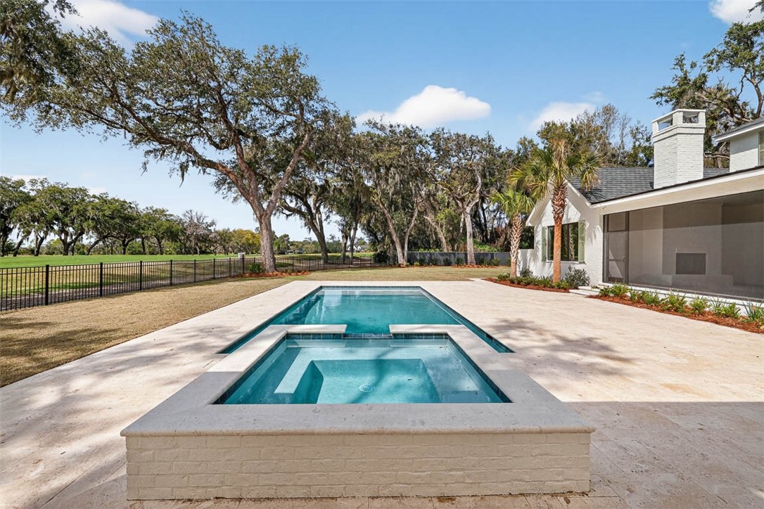 106 Kings Way St. Simons Island, GA 31522 - Photo 6 of 100