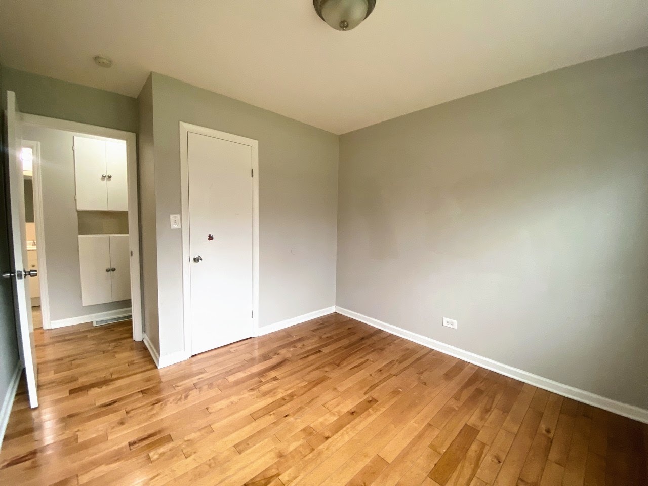 23922 South Cretewood Lane Crete, IL 60417 - Photo 13 of 18 wooden floor in an empty room