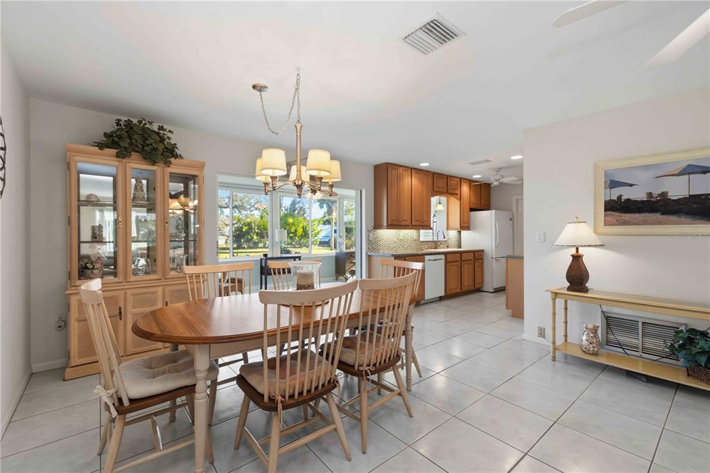 840 Channel Acres Road Nokomis, FL 34275 - Photo 11 of 48