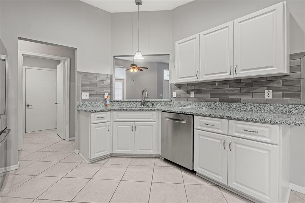 7705 Southwest 114th Loop Ocala, FL 34476 - Photo 14 of 31 Gallery Image 14