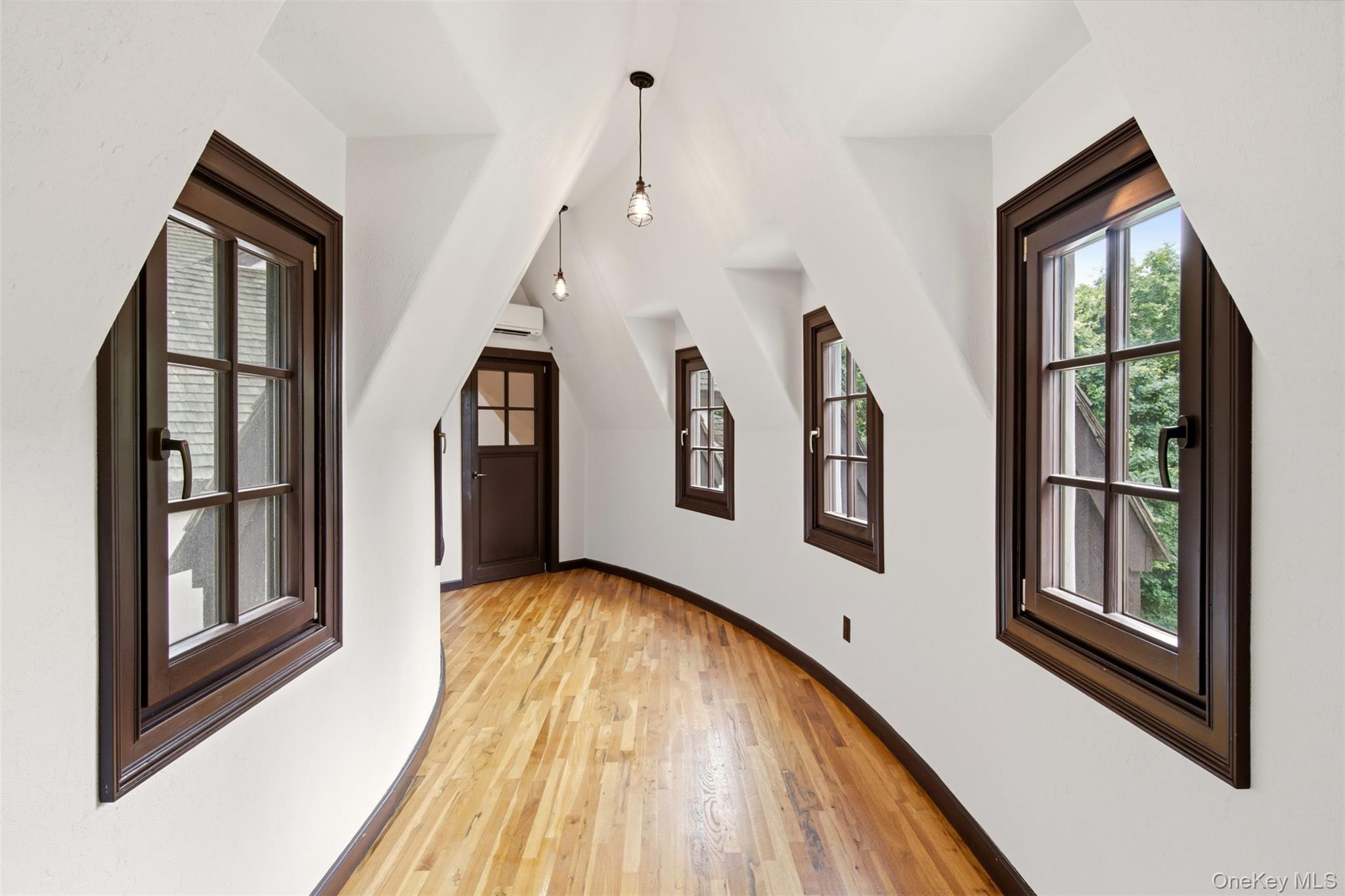 36 Spring Street Cold Spring Harbor, NY 11724 - Photo 28 of 43