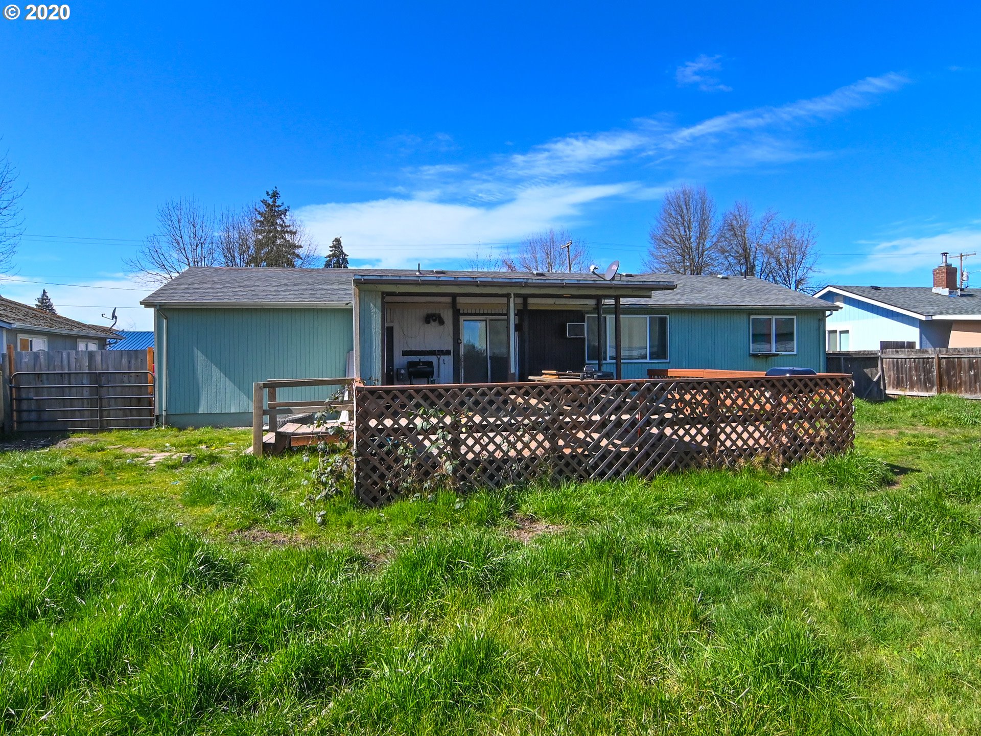 411 40th Street Springfield, OR 97478 - Photo 8 of 16