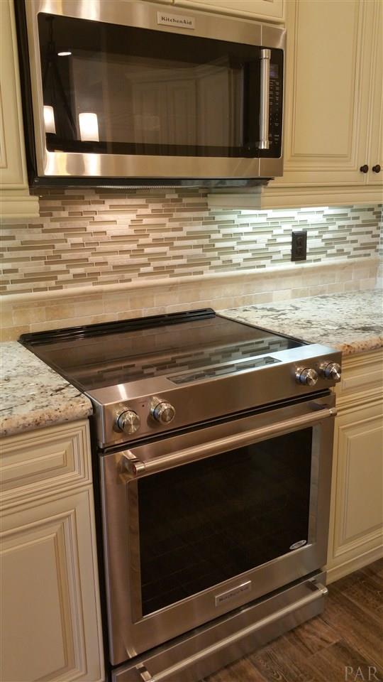 2501 Cove Road Navarre, FL 32566 - Photo 14 of 21 Gallery Image 14