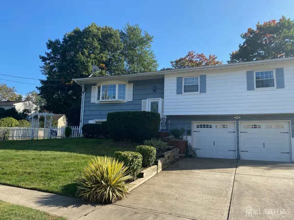 $3,500 | 9 Fred Place, Edison, NJ 08817