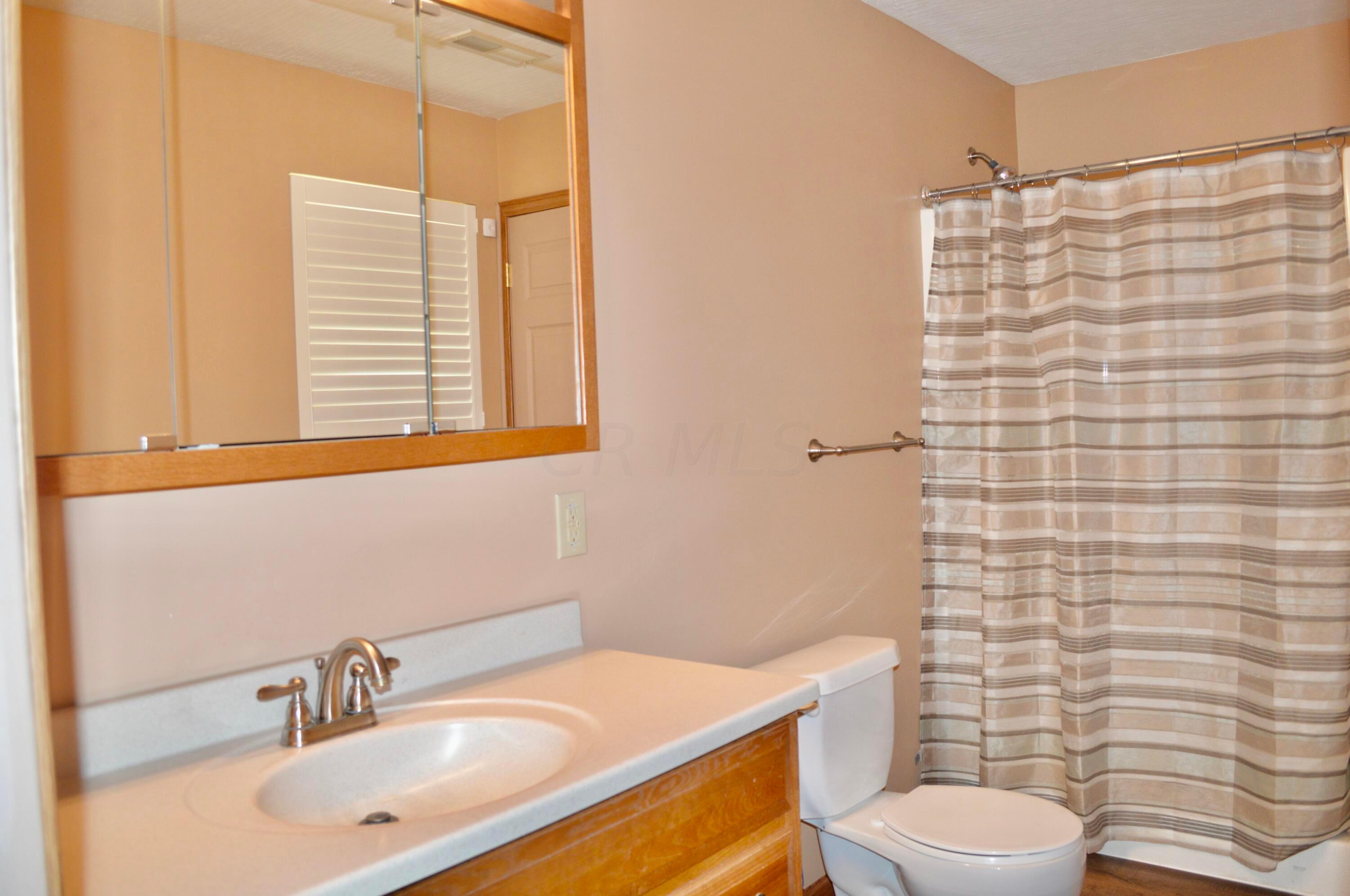 85 Barry Road Southwest Pataskala, OH 43068 - Photo 15 of 30 Just another view of the bath...