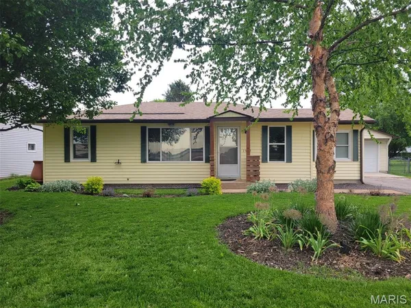 $164,900 | 1512 Columbia Road, Dupo, IL 62239