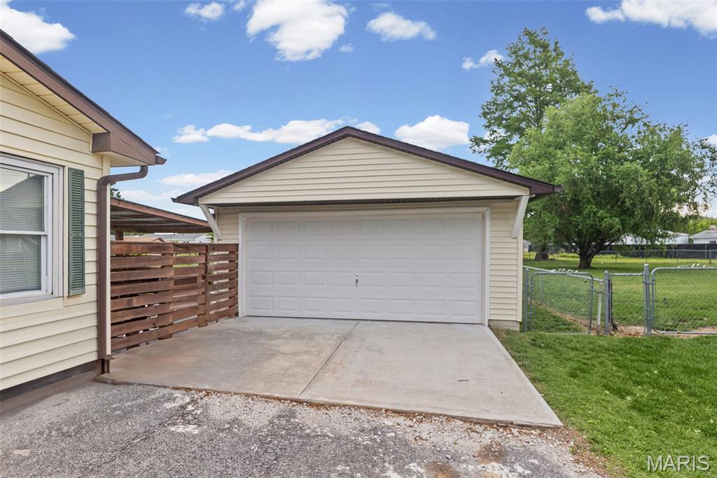 1512 Columbia Road Dupo, IL 62239 - Photo 4 of 32 Gallery Image 4