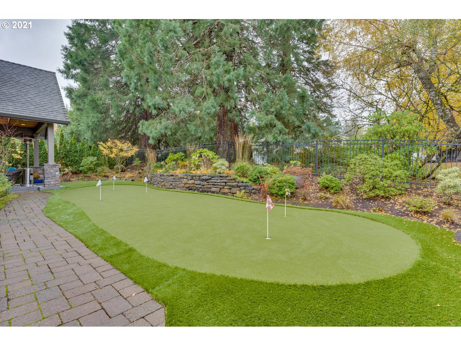 665 Southwest 68th Terrace Portland, OR 97225 - Photo 31 of 32 Gallery Image 31