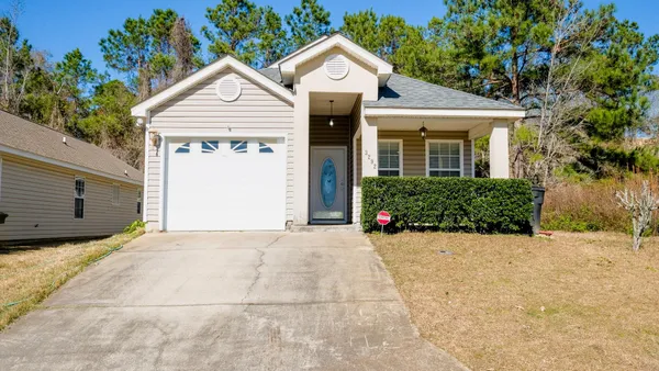 $2,300 | 3292 Emerson Lane, Tallahassee, FL 32317