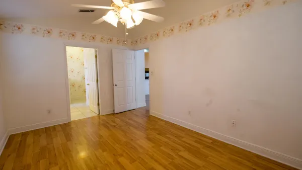 $2,300 | 3292 Emerson Lane, Tallahassee, FL 32317