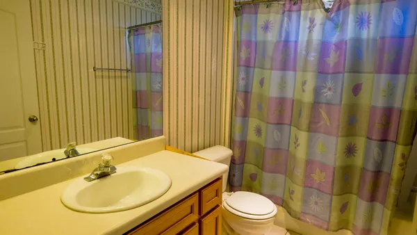 $2,300 | 3292 Emerson Lane, Tallahassee, FL 32317