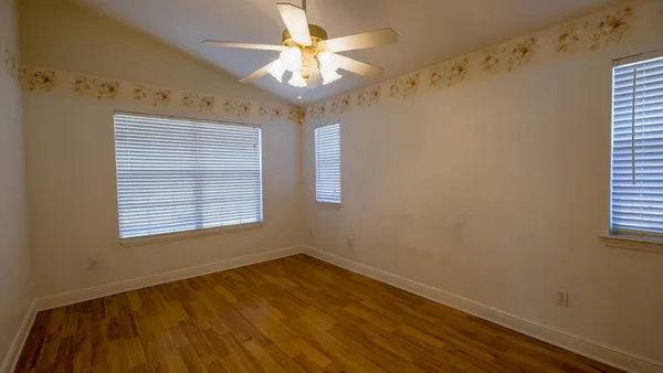 $2,300 | 3292 Emerson Lane, Tallahassee, FL 32317