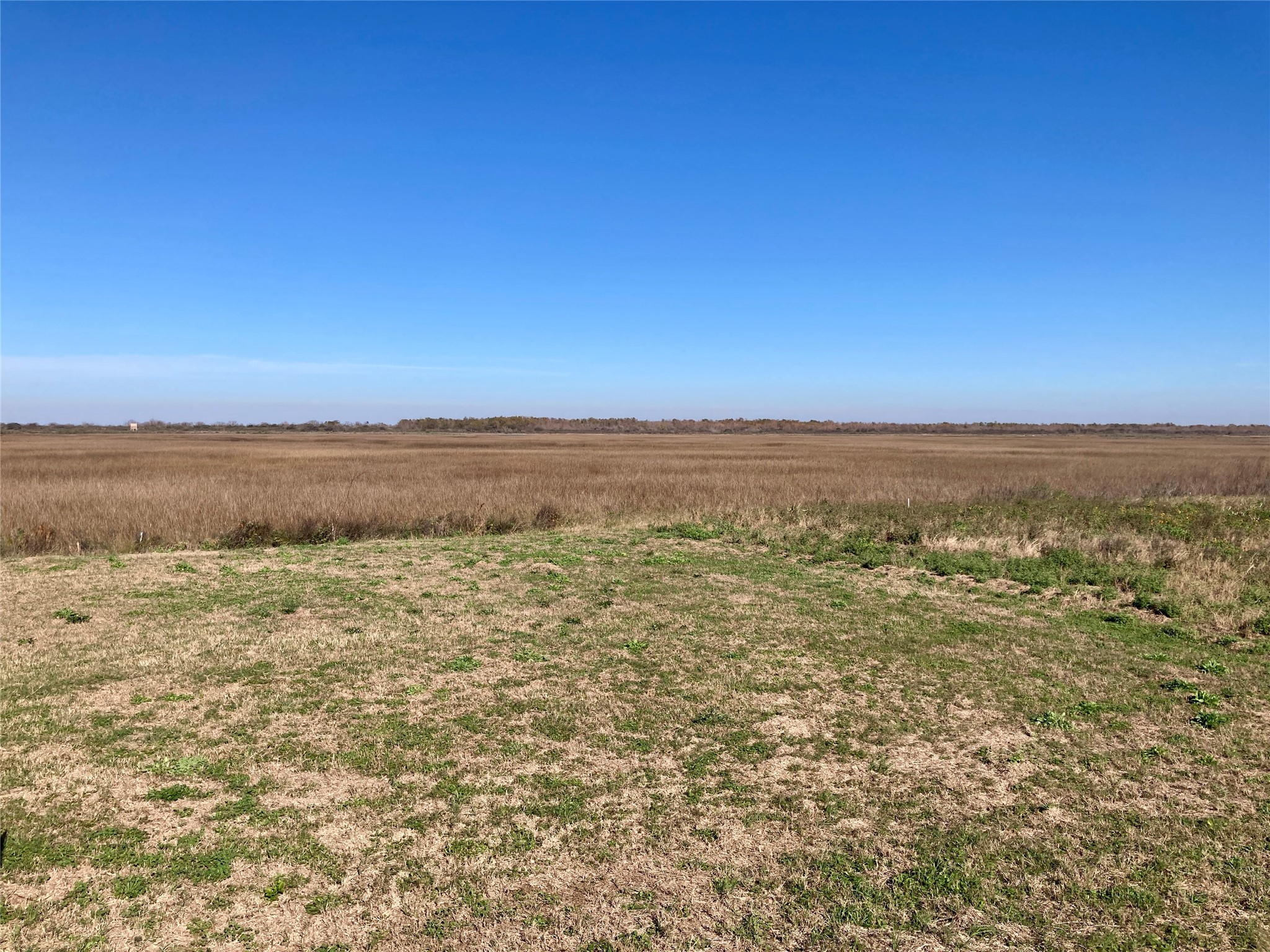 1270 Lagoon Drive Crystal Beach, TX 77650 - Photo 7 of 9