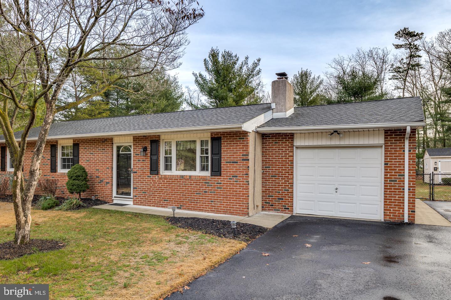 579 Hopewell Road Marlton, NJ 08053 - Photo 3 of 41