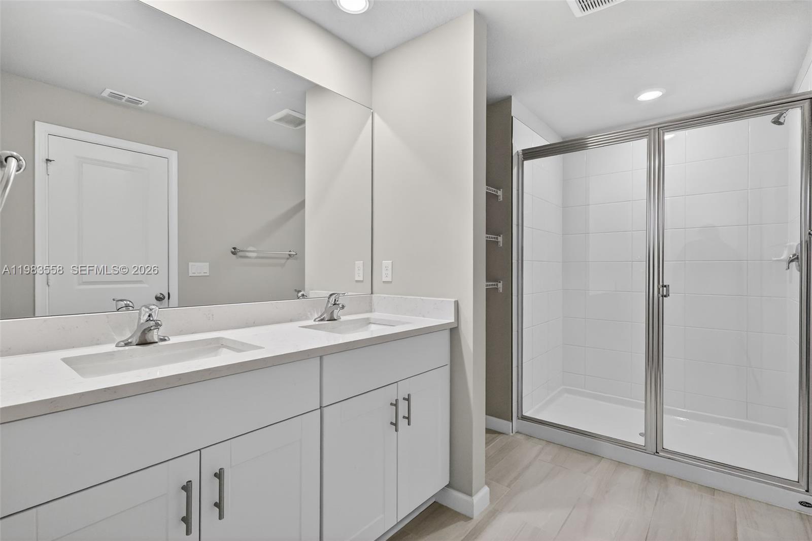 5610 Southeast Edgewater Circle Stuart, FL 34997 - Photo 27 of 49