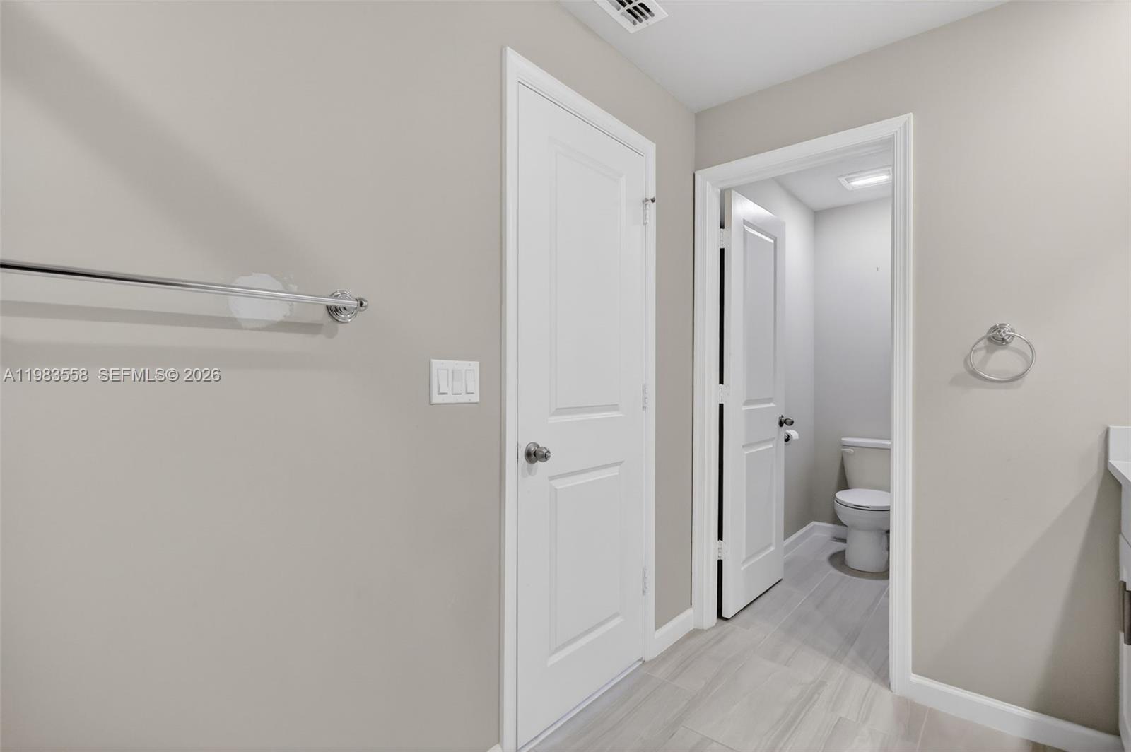 5610 Southeast Edgewater Circle Stuart, FL 34997 - Photo 29 of 49