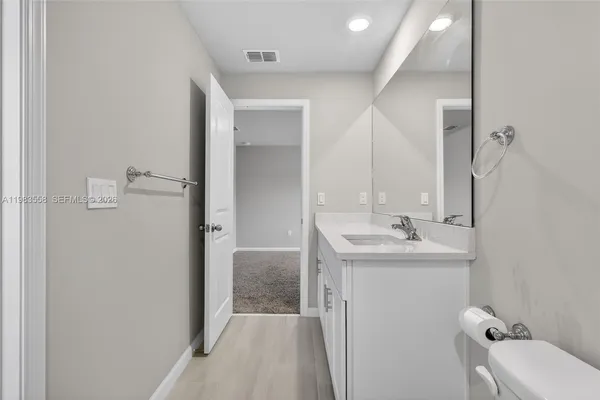 $445,000 | 5610 Southeast Edgewater Circle, Stuart, FL 34997