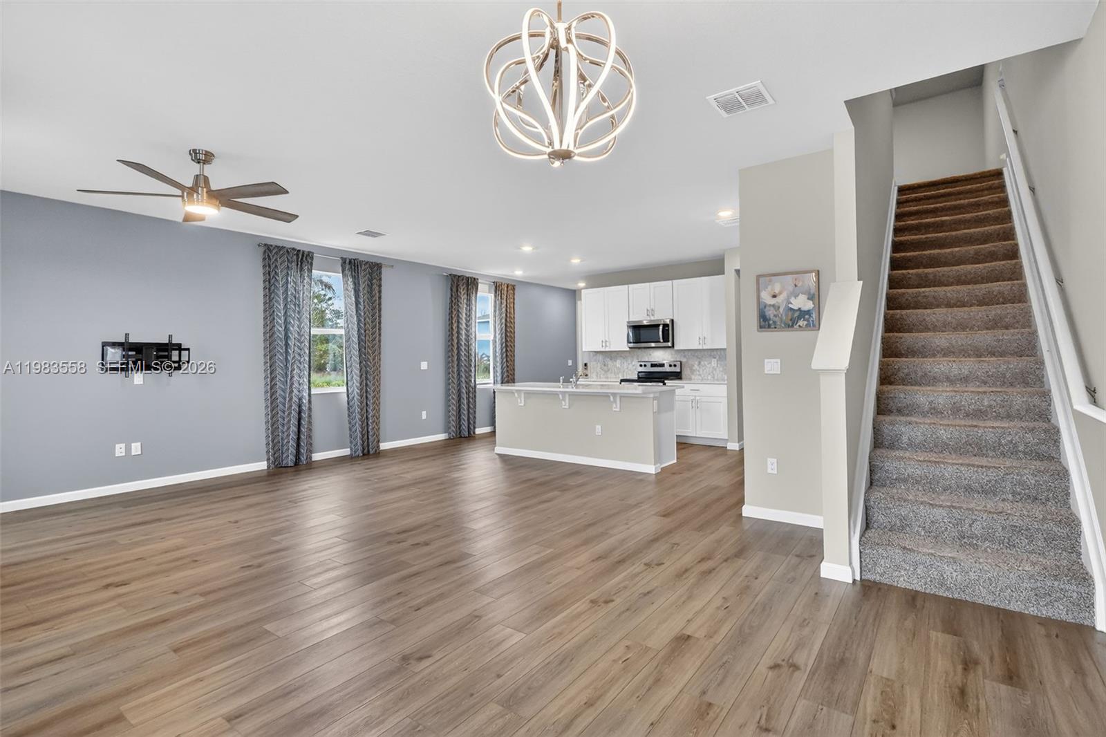 5610 Southeast Edgewater Circle Stuart, FL 34997 - Photo 6 of 49