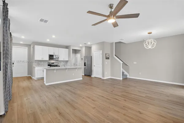 $445,000 | 5610 Southeast Edgewater Circle, Stuart, FL 34997