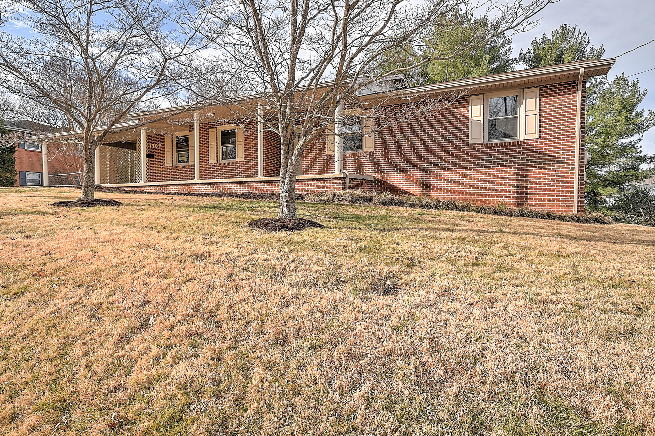 1707 Sundale Road Johnson City, TN 37604 - Photo 47 of 47 Sundale