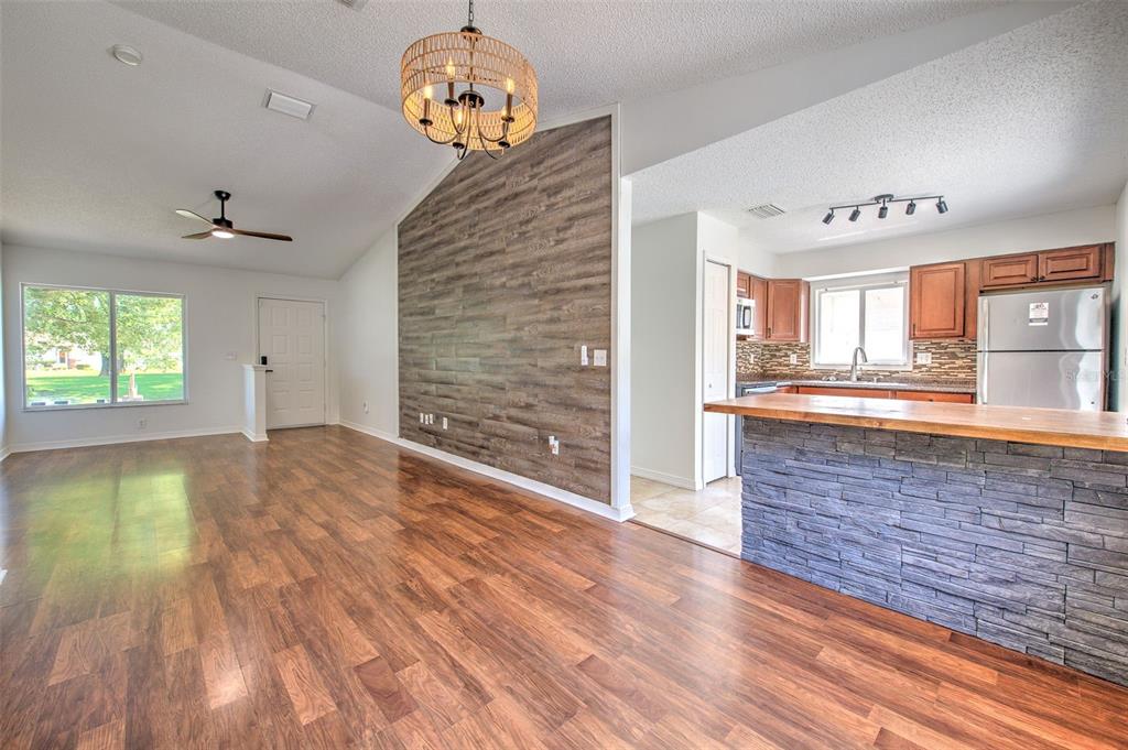 319 Abigail Road Plant City, FL 33563 - Photo 12 of 35 Gallery Image 12