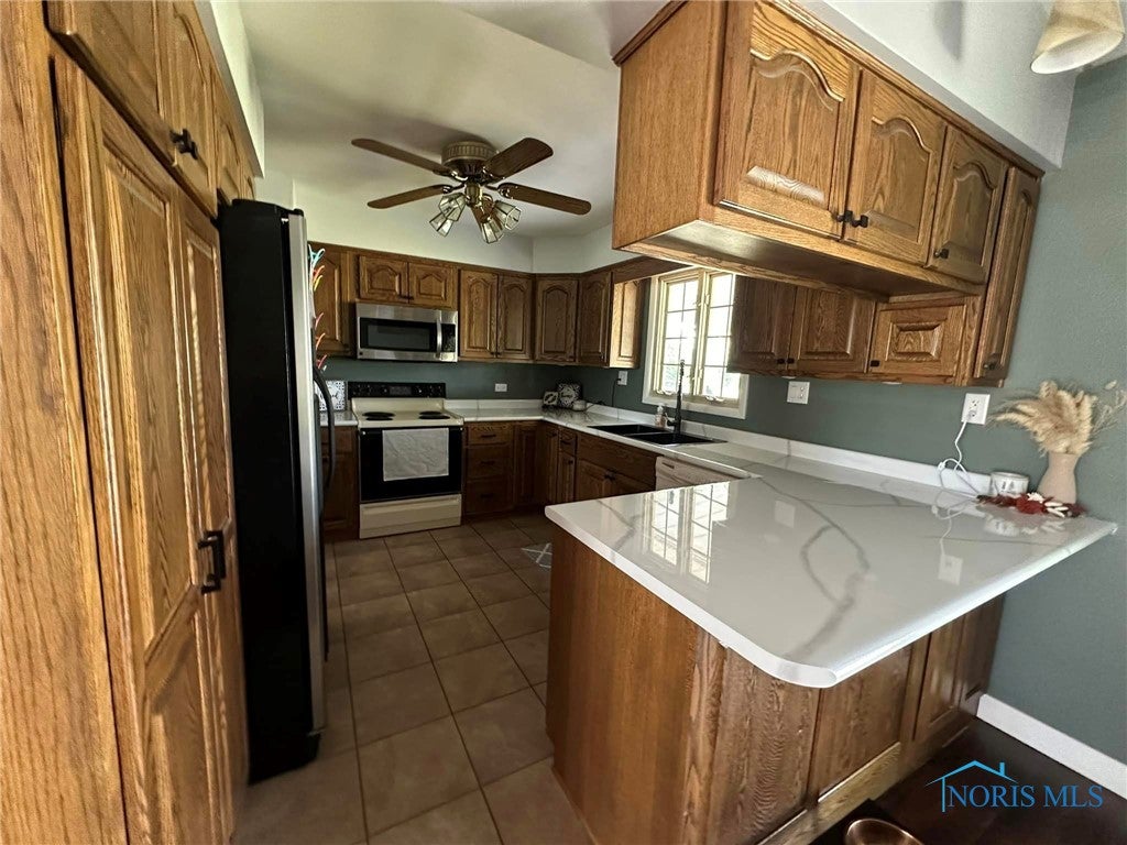 12505 Williams County Rd F, Unit COUNTY Bryan, OH 43506 - Photo 16 of 17 Kitchen