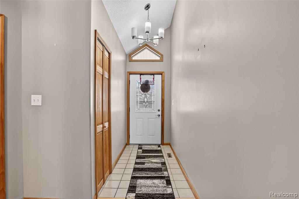 14101 Tuscola Road Clio, MI 48420 - Photo 3 of 28