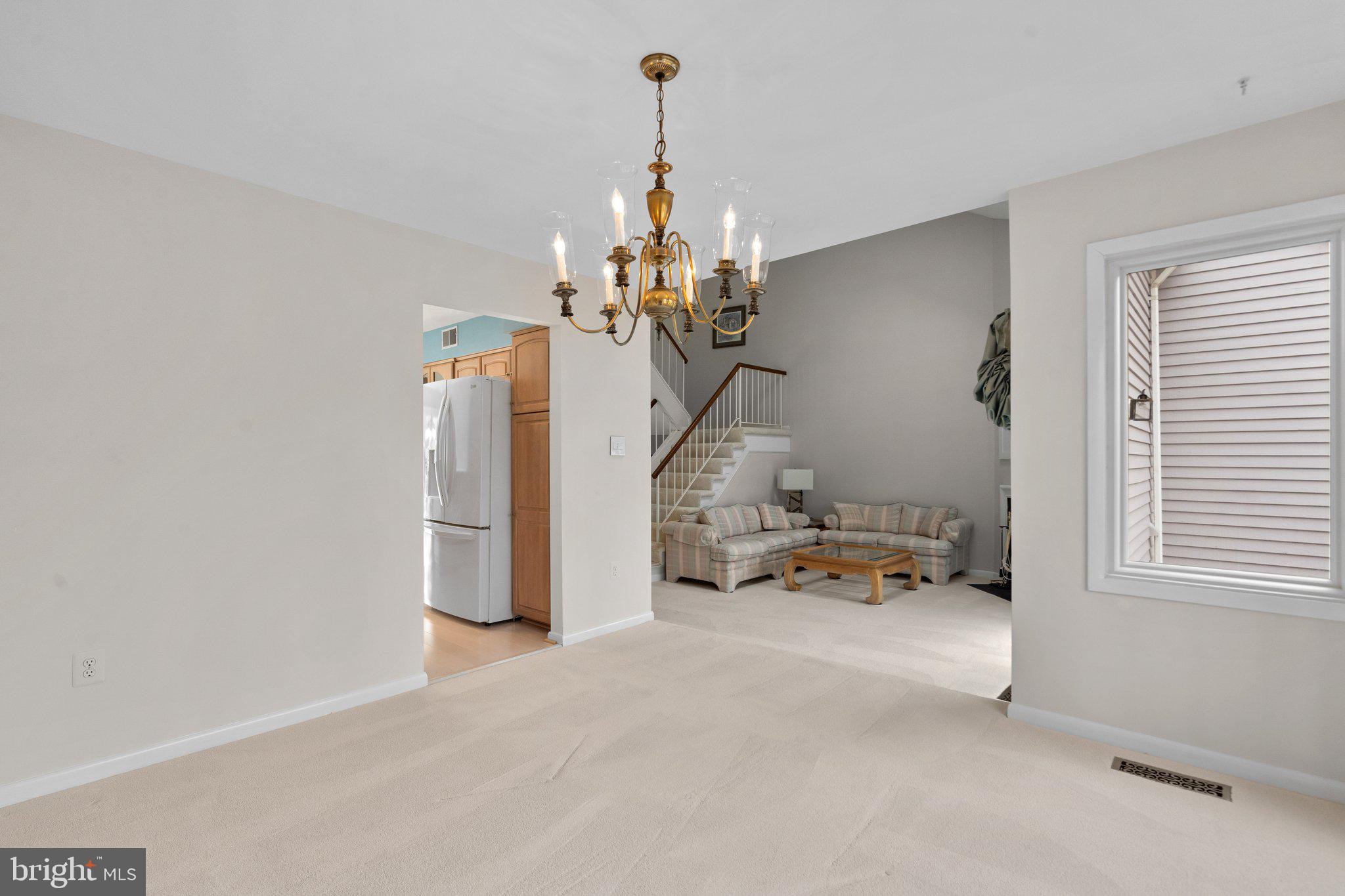 1317 Wedgewood Manor Way Reston, VA 20194 - Photo 15 of 45 Dining room