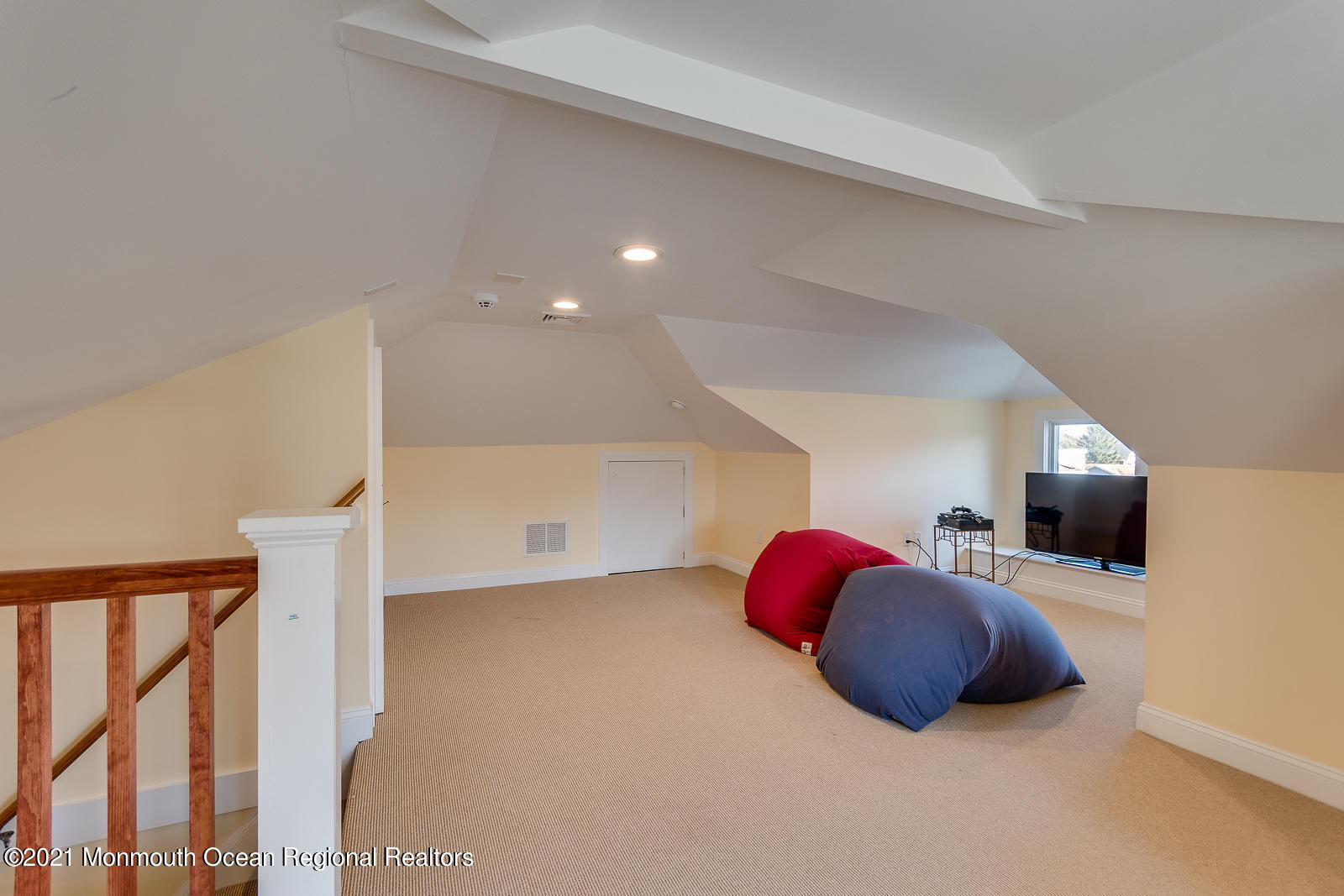 69 Ave Of Two Rivers Rumson, NJ 07760 - Photo 11 of 17 upstairs loft