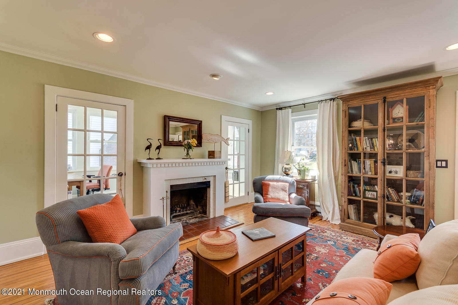 69 Ave Of Two Rivers Rumson, NJ 07760 - Photo 6 of 17 living room