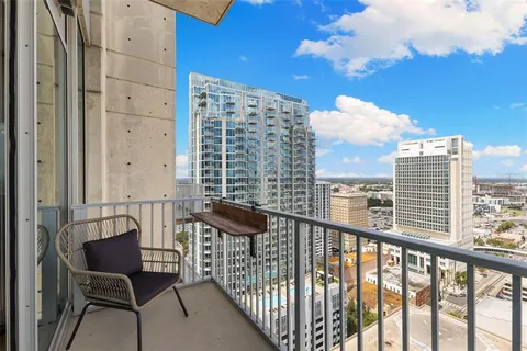 a picture of city view