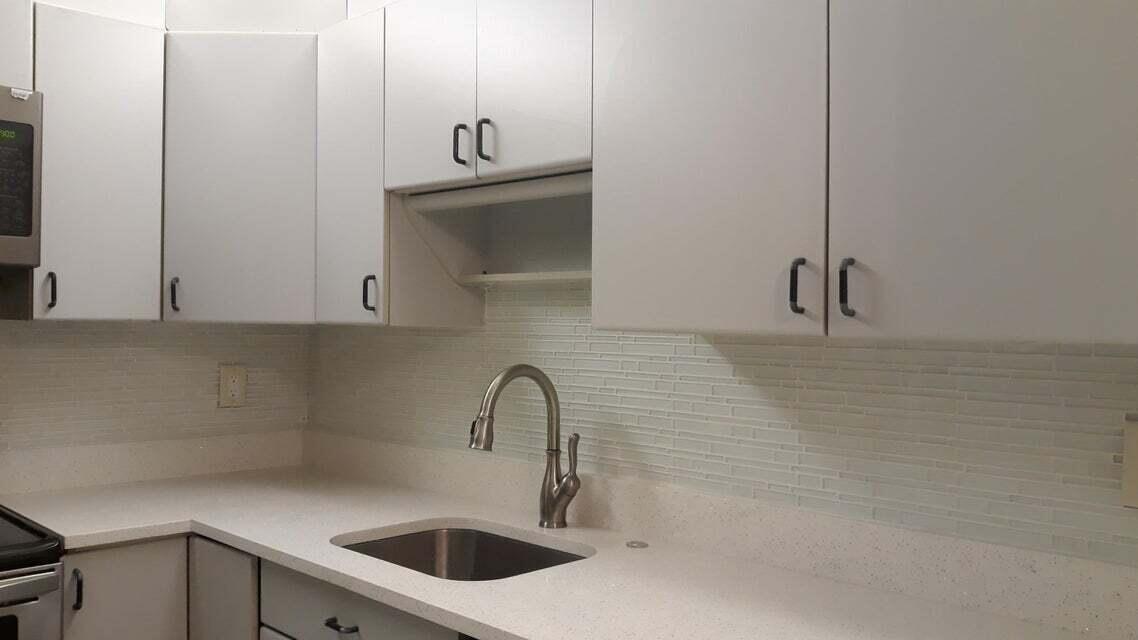 9355 Southwest 8th Street, Unit 325 Boca Raton, FL 33428 - Photo 2 of 112 nice kit