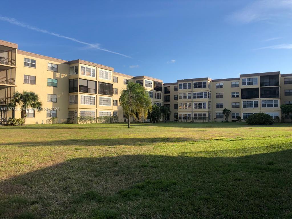 9355 Southwest 8th Street, Unit 325 Boca Raton, FL 33428 - Photo 50 of 112 bldg new back nice