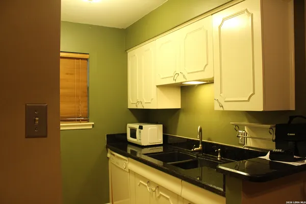 $1,150 | 1045 Shook Avenue, Unit 113, San Antonio, TX 78212