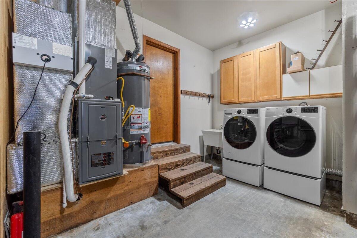 1450 Hatchery Road Arcata, CA 95521 - Photo 25 of 45 26-DSC00410-HDR