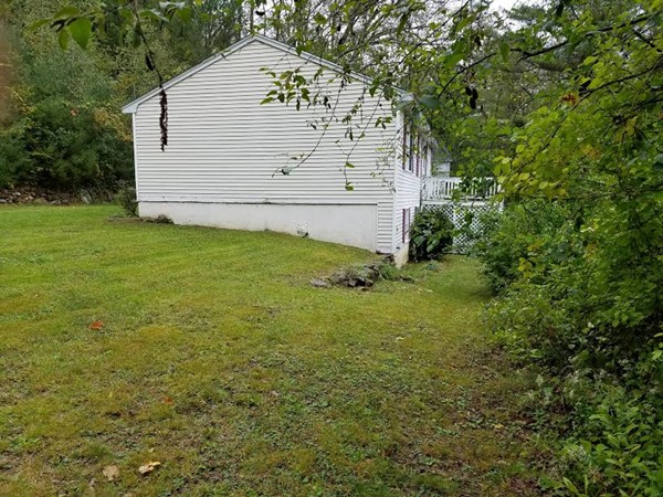 16 Old County Road Holland, MA 01521 - Photo 27 of 30