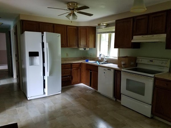 16 Old County Road Holland, MA 01521 - Photo 8 of 30
