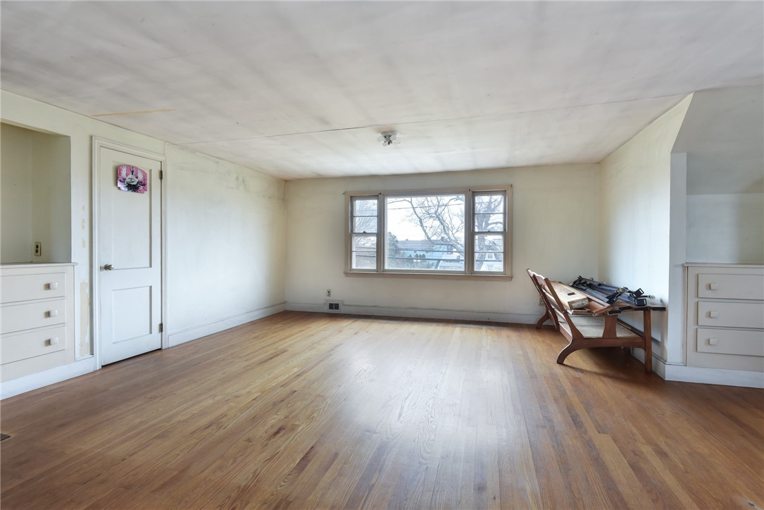 232 Bonnet Point Road Narragansett, RI 02882 - Photo 26 of 35