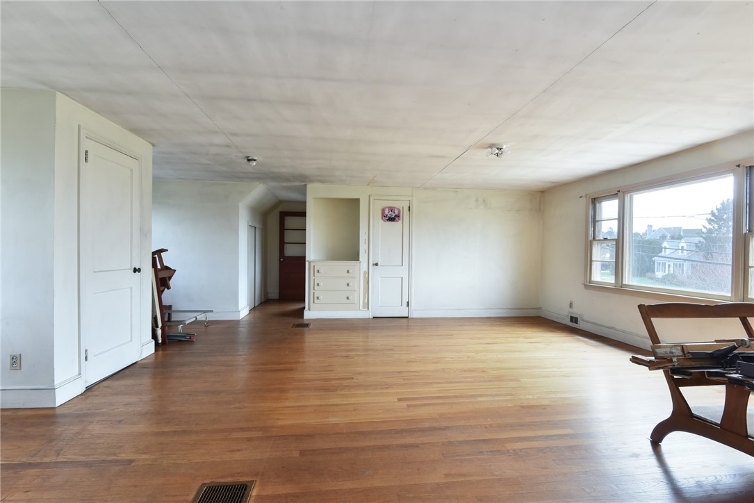 232 Bonnet Point Road Narragansett, RI 02882 - Photo 27 of 35